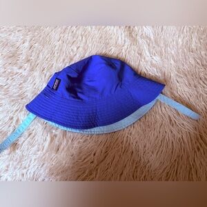 Patagonia Kids Purple and Blue Bucket Hat 5T